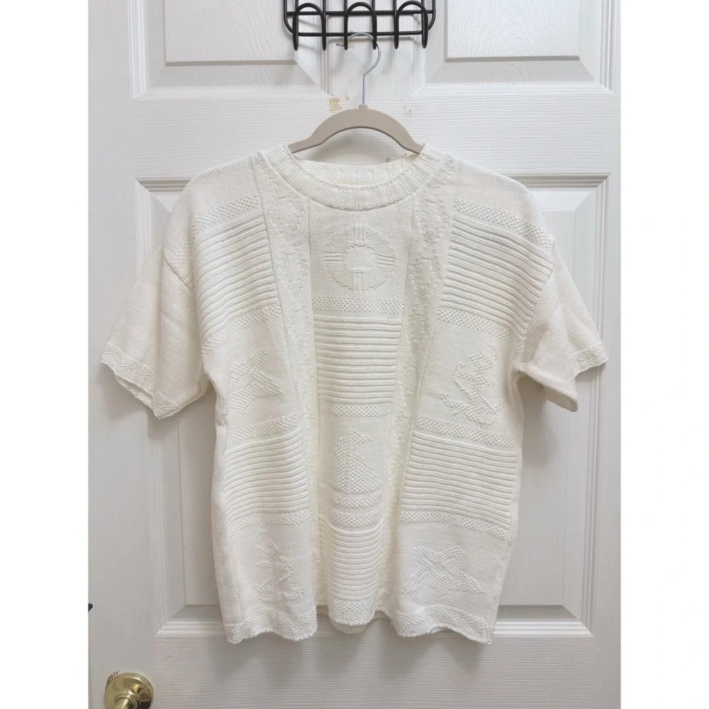 Vintage adorable sweater